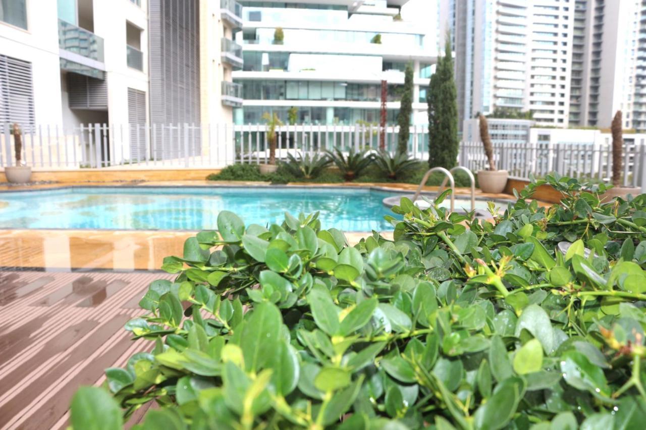 Versace Tower Luxury Suites - Downtown ベイルート エクステリア 写真