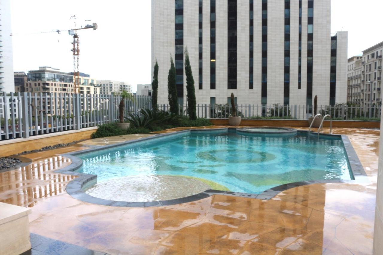 Versace Tower Luxury Suites - Downtown ベイルート エクステリア 写真