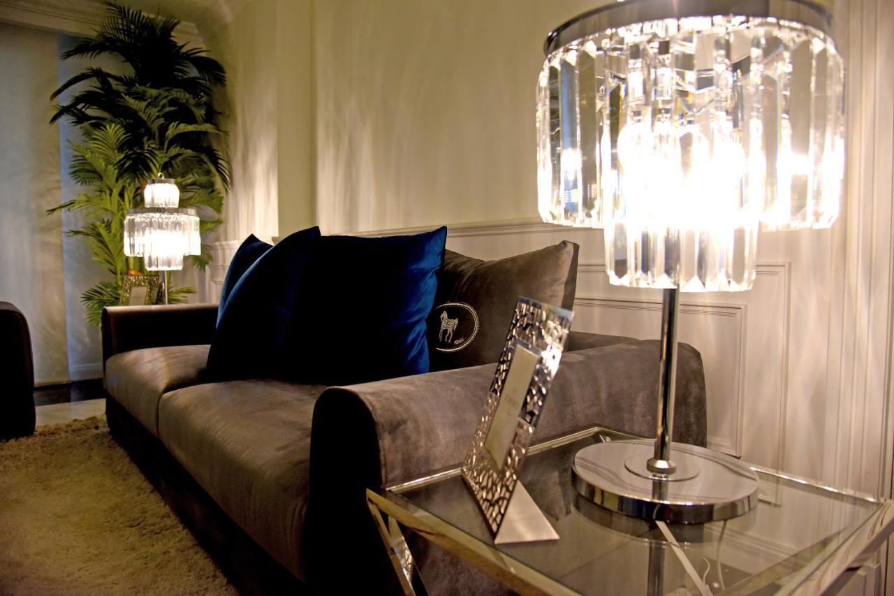 Versace Tower Luxury Suites - Downtown ベイルート エクステリア 写真
