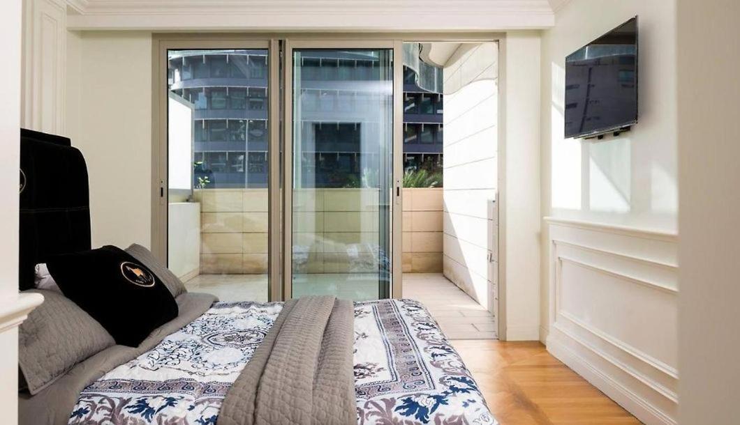 Versace Tower Luxury Suites - Downtown ベイルート エクステリア 写真