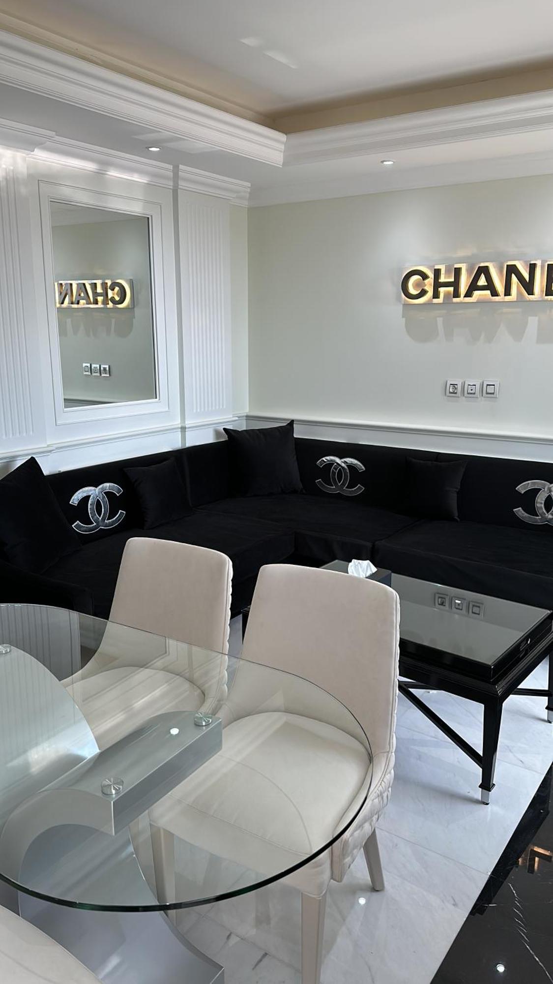 Versace Tower Luxury Suites - Downtown ベイルート エクステリア 写真